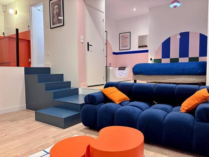 Location de vacances pour 2 personnes, avec Jacuzzi ainsi que Terrasse et Vue à Castres