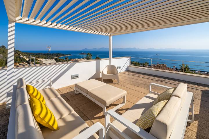 Designer Alcanada by Balearic Villas in Alcanada, Alcúdia