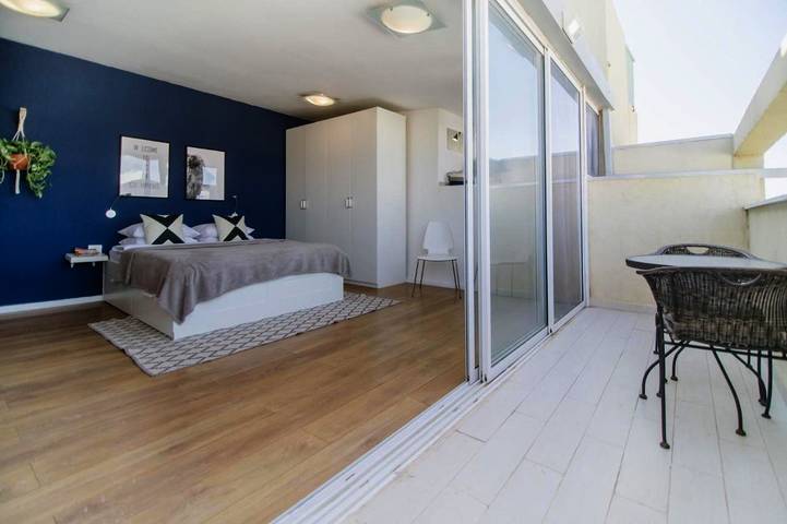 Location de vacances pour 4 personnes, avec balcon et vue à Tel Aviv