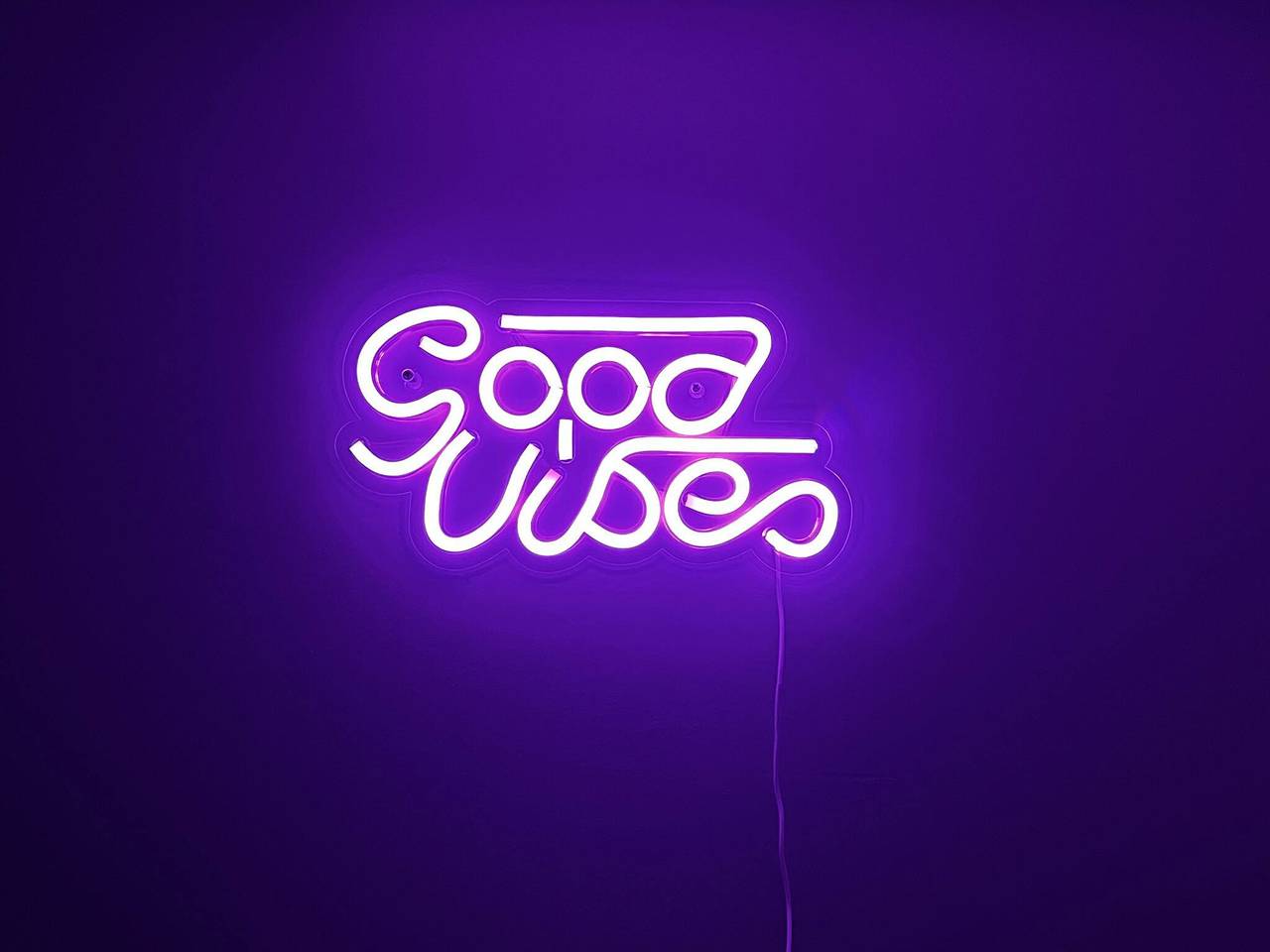 Get Away Home With Hot Tub Sleeps 4 in Telscombe, East Sussex