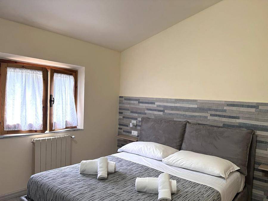 Camping Village Mugello Verde - Appartamento 2 persone - Appartamento con 1 camera da letto (2 persone comprese - 2 persone in più possibili con supplemento, contattare il campeggio) in Scarperia e San Piero, Firenze province