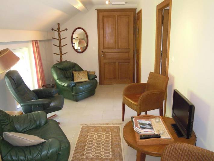 Gîte pour 2 personnes, avec jardin ainsi que vue et terrasse à Bouillon - 2