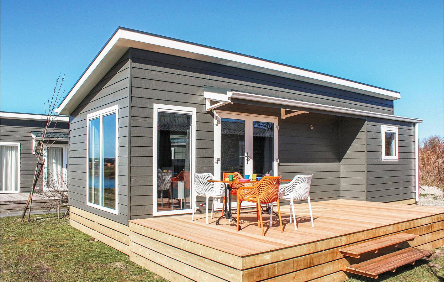 Vacation house for 4 people with terrace in Lauwersmeer, North Sea Netherlands