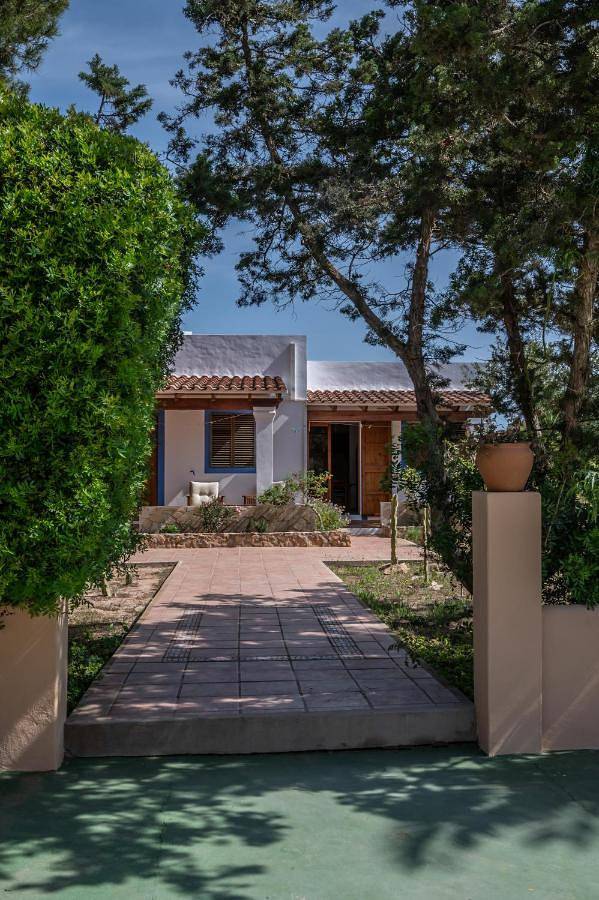 Gîte pour 2 personnes, avec Terrasse et Jardin ainsi que Piscine et Vue dans Playa Migjorn Formentera