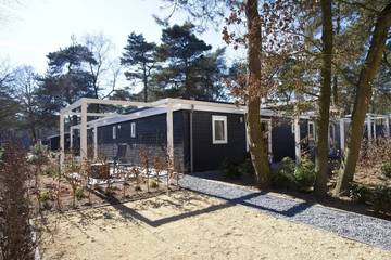 Ferienhaus für 2 Personen, mit Terrasse und Balkon/Terrasse in Gelderland