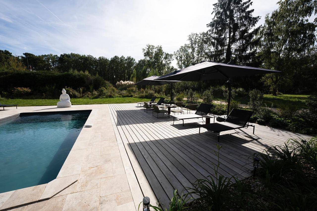 Domaine Oranga - Villa d'exception avec piscine proche Chambord in Pruniers-en-Sologne, Sologne