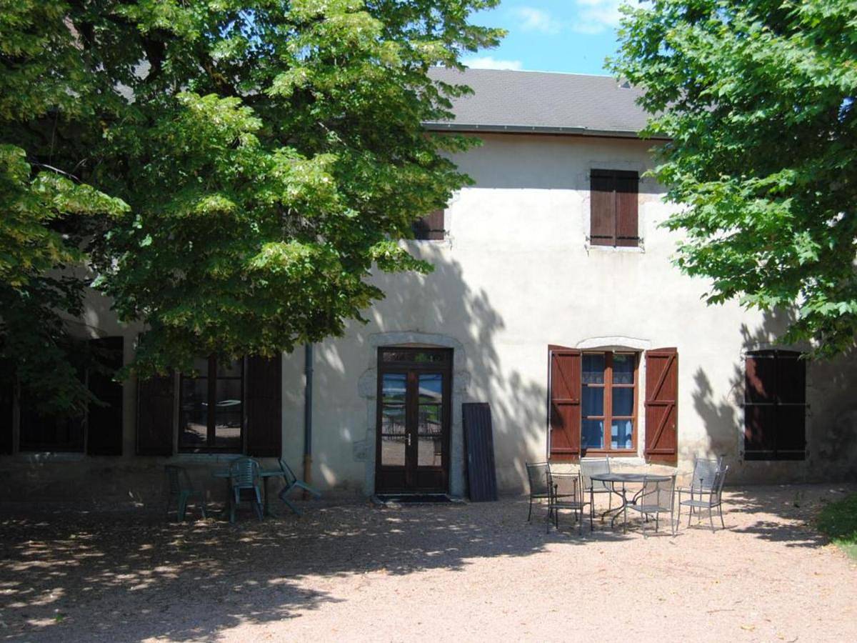 Appartement entier, Appartement Arfeuilles, 3 pièces, 4 personnes - Fr-1-489-264 in Arfeuilles, Région de Vichy