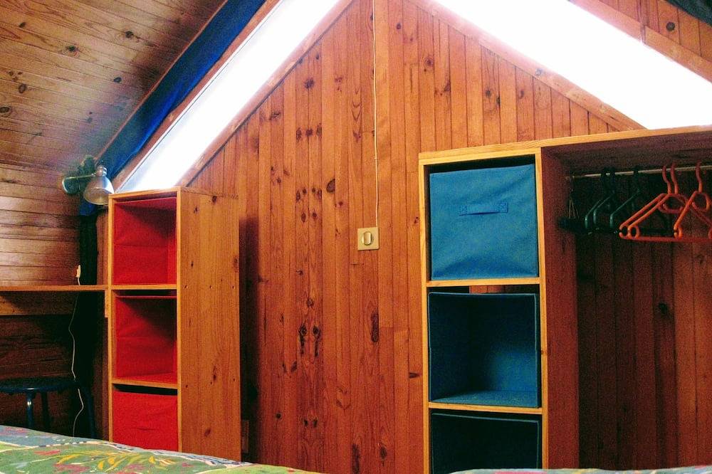 Casa muy grande Embrun (7 habitaciones, 12 personas): lago, esquí, paseos, sol in Embrun (Altos Alpes), Parque Nacional de los Ecrins