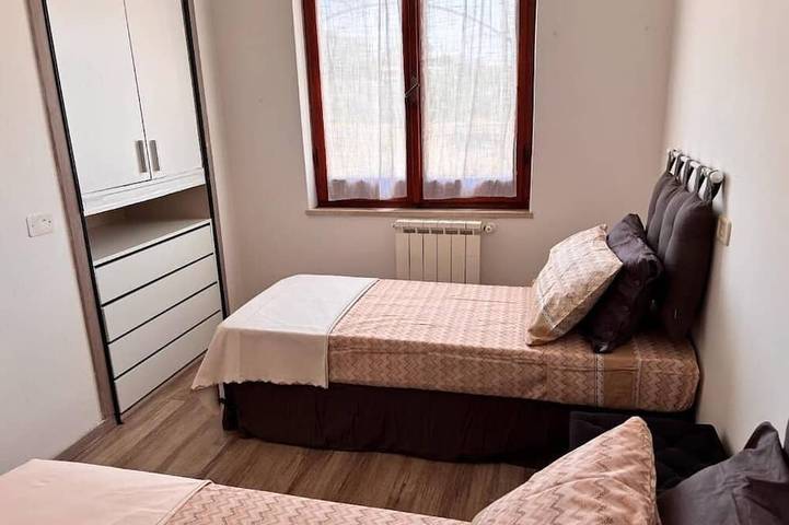 Appartamento intero, Bosa Appartamento ampio terrazzo con vista in Magomadas, Planargia