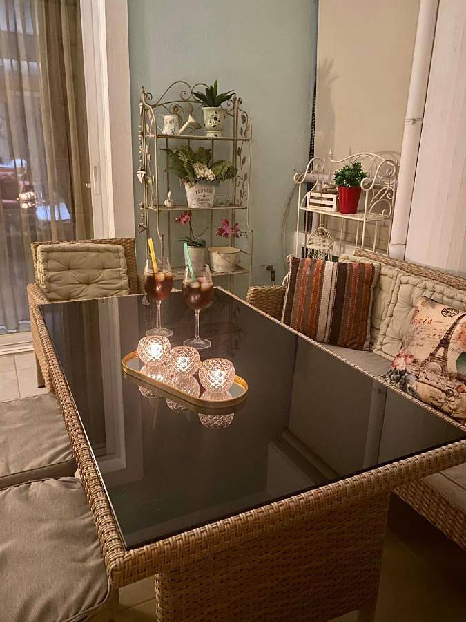 Ganze Wohnung, Elina's Spacious Apartment in Patras with private parking in Patras, Golf von Patras
