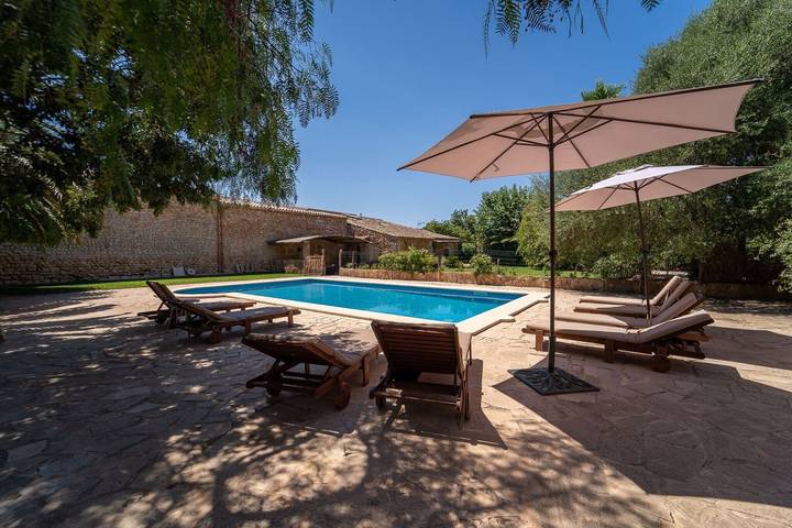 Finca mit Hund für 8 Personen, mit Garten, mit Haustier in Llucmajor - 2