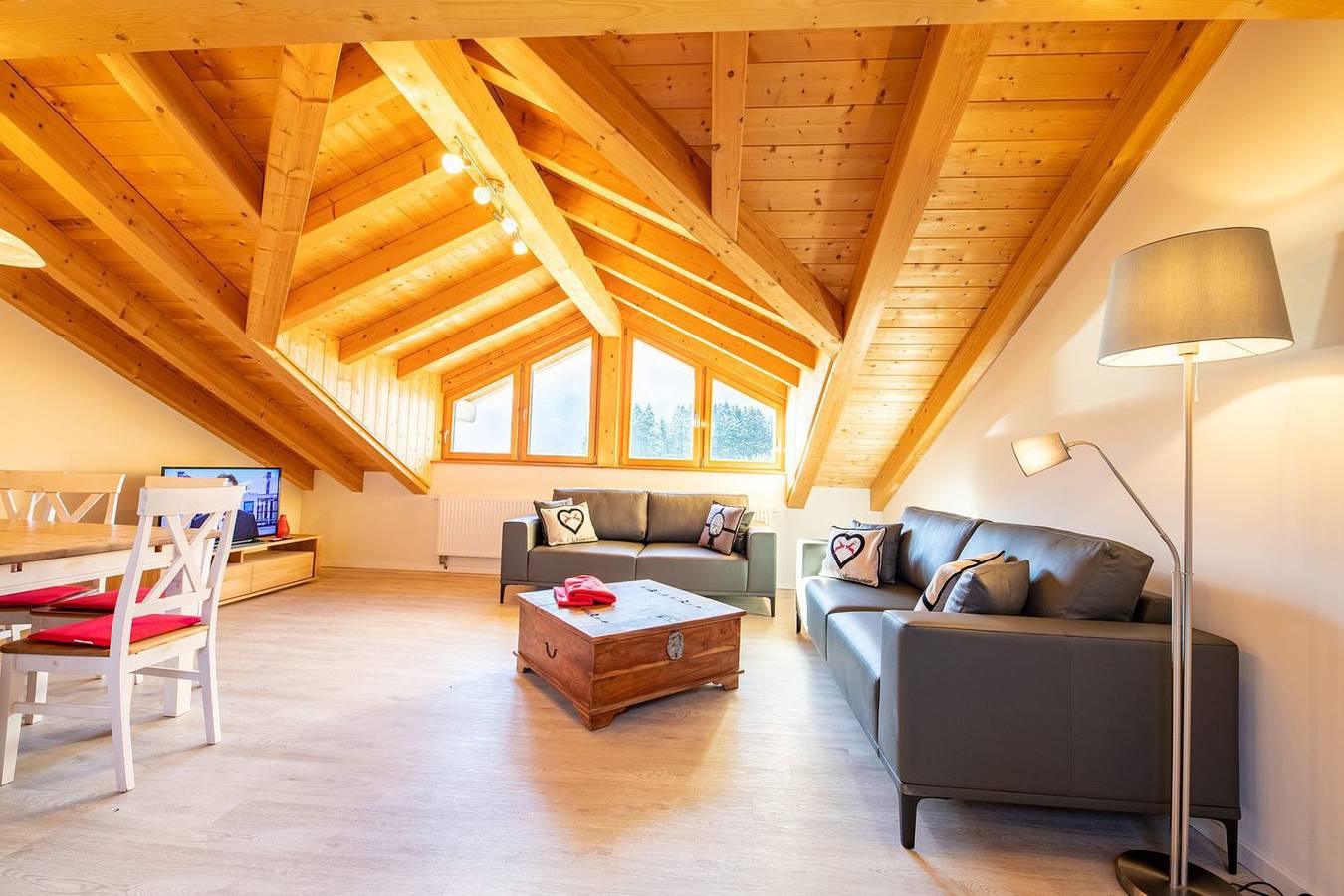 Ganze Wohnung, „Himmelreich“ - der perfekte Urlaubsort für Wanderer und Skifahrer! in Garmisch-Partenkirchen, Bayerische Alpen