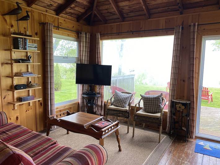 Cabin for 6 people, with yard in Niagara falls