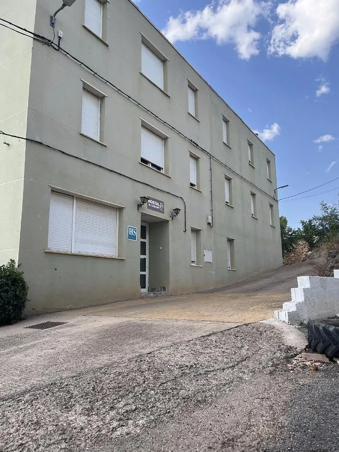 Hostal para 3 personas, con terraza además de vistas y vistas al lago - 1