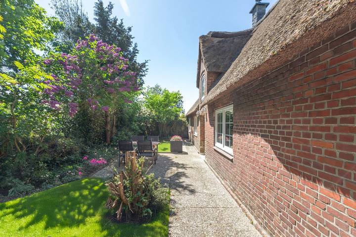 Ferienhaus für 6 Personen, mit Terrasse und Garten in Klixbüll