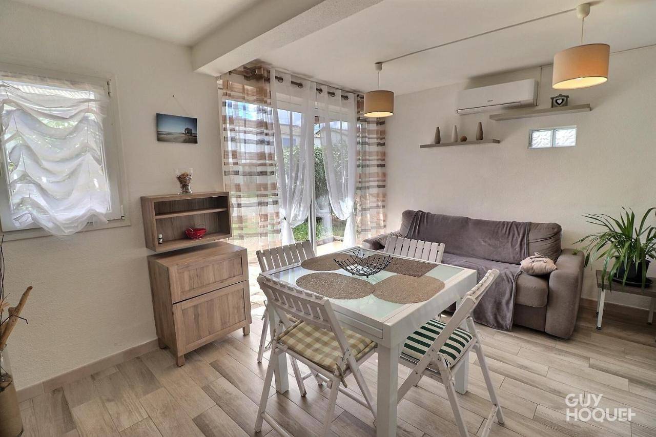Villa Tamaris - authentique chalet - Gruissan Plage des chalets in Gruissan (Ville), Gruissan
