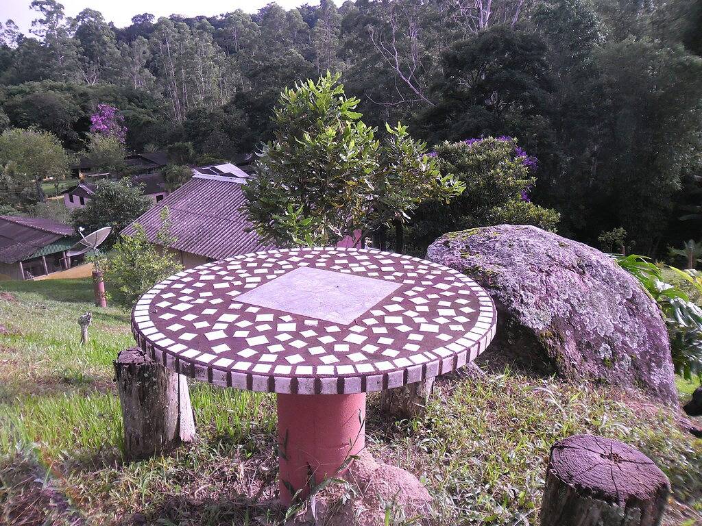 Chale auf Kereruá-Gelände mit Pool und exklusivem Grill in Mairiporã, São Paulo (Bundesstaat)