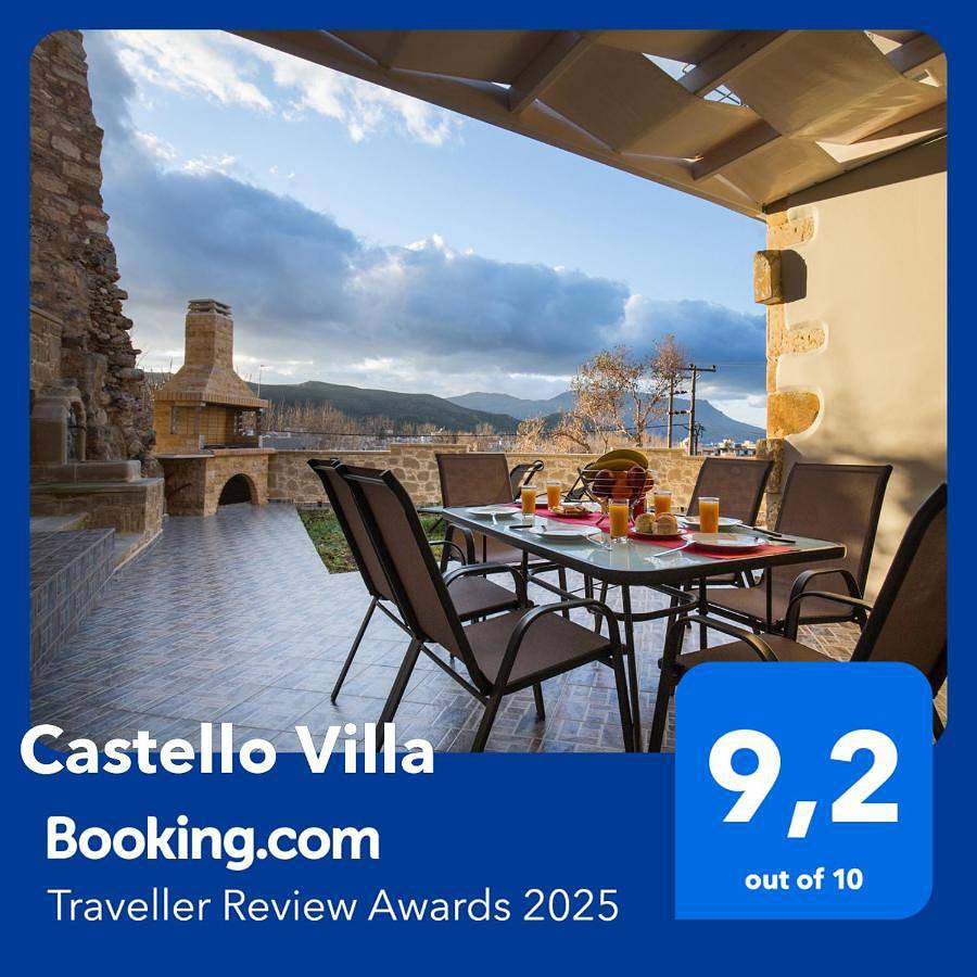 Castello Villa - Seaview Villa atop the Venetian Walls in Kissamos, Chania und Umgebung