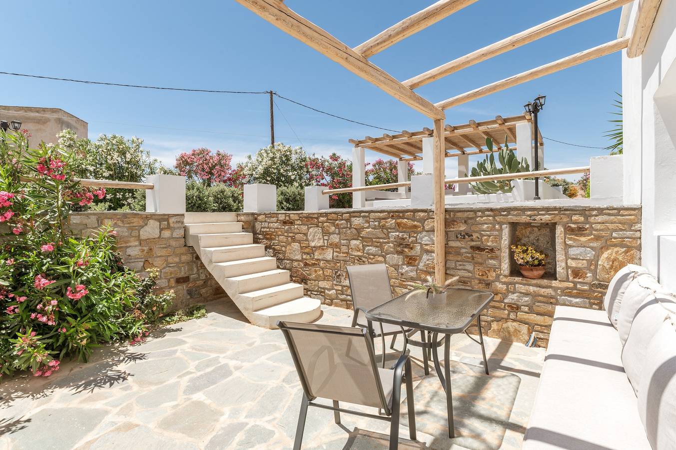 Apartment In A Hotel 'Irida Earthly 2bedroom Apartment' with Sea View, Wi-Fi and Air Conditioning in Kastraki (Naxos), Cyclades