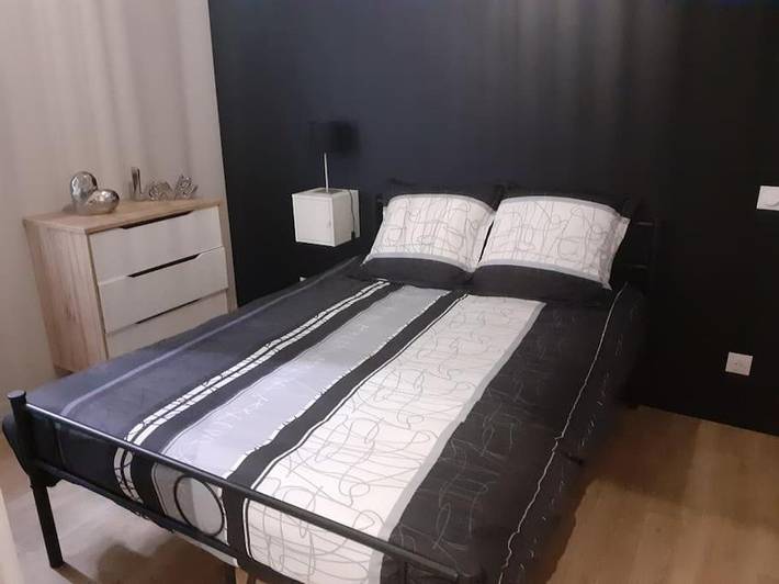 Gîte pour 6 personnes, avec jardin et terrasse à Bouges-le-Château - 4