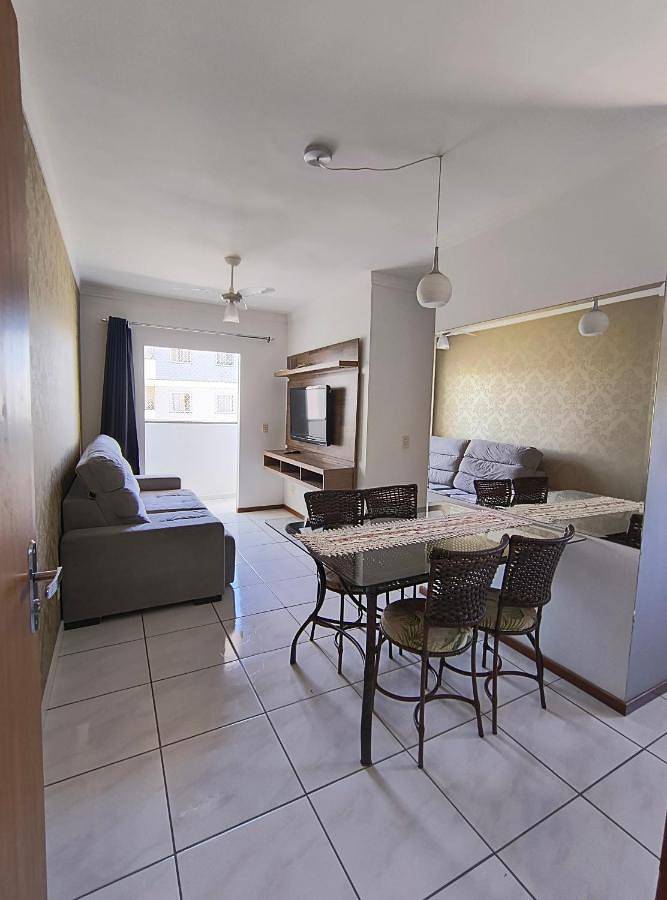 Casas e apartamentos de temporada para 4 pessoas, com jardim, adaptado a crianças em Itapema