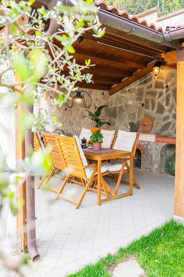 Villa for 10 Guests in Casarza Ligure, Riviera di Levante, Picture 3