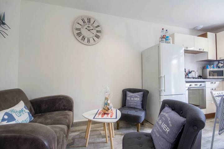 Gîte pour 4 personnes, avec jardin et terrasse à Séné - 3