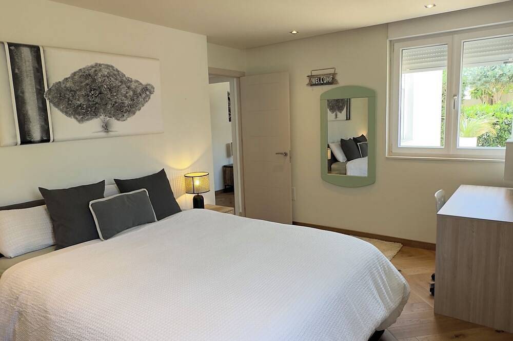 Vacation home with sea view in Siesta, Santa Eulària des Riu
