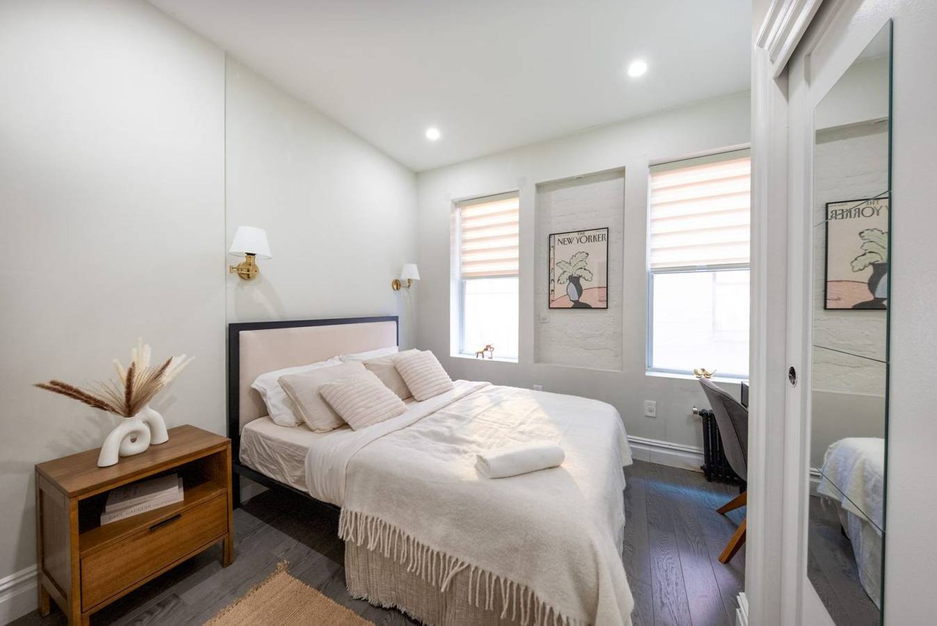 Entire apartment, Apartment #720: Columbus Circle in Manhattan, New York City