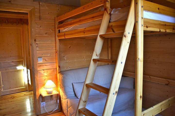 Chalet 3 * gemütlich, ordentlich eingerichtet, Kamin 300 m von den Pisten, 12 per WIFI in Saint-Étienne-en-Dévoluy, Le Dévoluy
