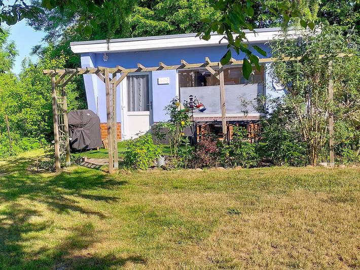 Ferienhaus für 3 Personen, mit Terrasse und Garten in Kröslin - 2
