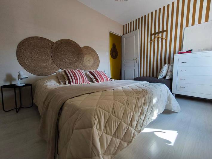 Gîte pour 5 personnes, avec terrasse à Cérences - 4