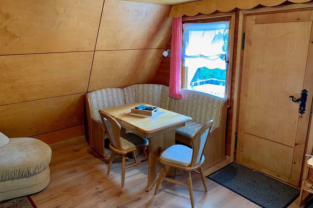 Vogtlfinn - Vogtländischer Hochgenuss mit Charakter - Finnhütte mit Schlafboden in Zwota, Klingenthal