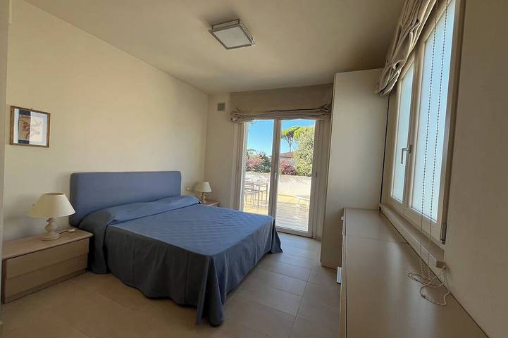 Appartamento intero, Casa Iris, wonderful terrace close to the seaside in Lido di Camaiore, Camaiore (Toscana)