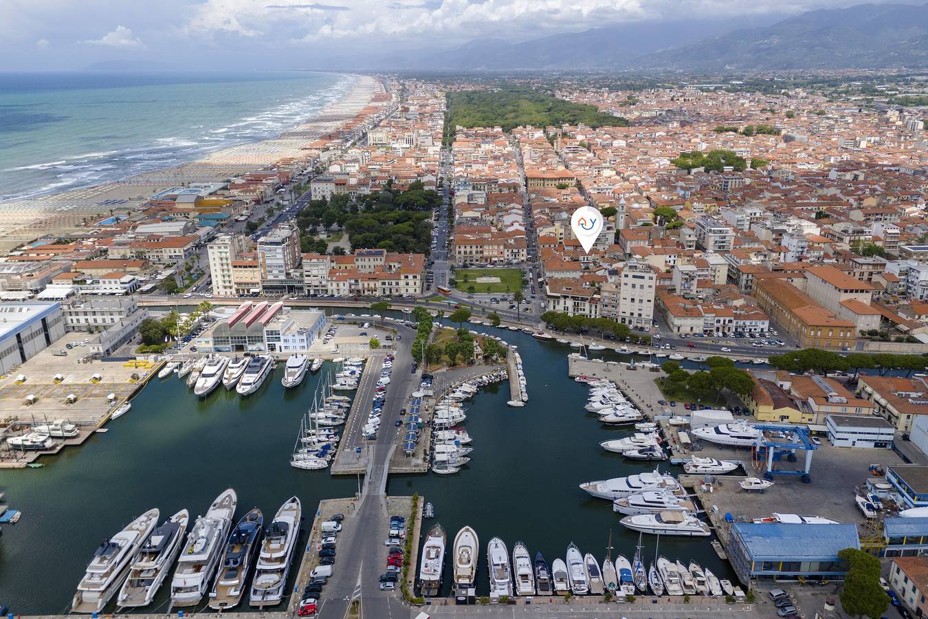 Apartamento entero, Suite 1 Ondina Viareggio 200m from sea in Viareggio, Costa de la Maremma