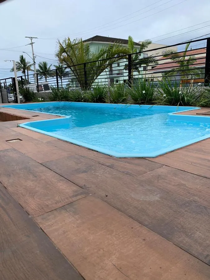 Casa de vacaciones para 10 personas, con terraza además de jardín y piscina - 1