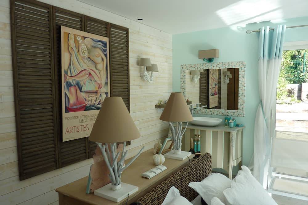 Spacieuse villa, ensoleillée, piscine chauffée à Arcachon le Moulleau in Le Moulleau, Arcachon