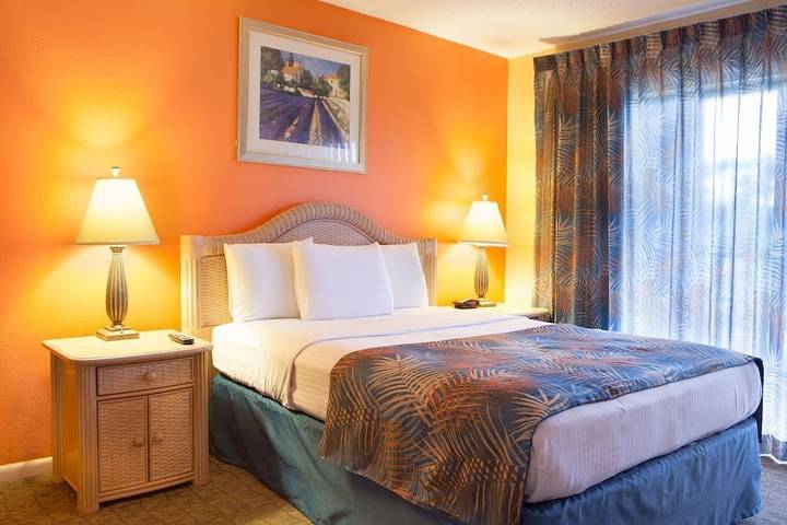 Vacation rental for 6 people, with hot tub and pool, with pets in Palm Coast