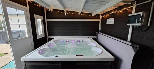 Gîte pour 6 personnes, avec jardin et vue, animaux acceptés à Conteville