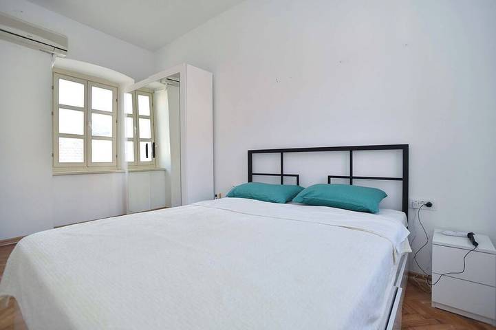Ganze Wohnung, Perfect Location In Budva'S Old Town in Budva, Opština Budva