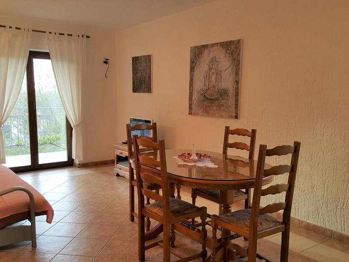 Ferienwohnung für 2 Personen, mit Balkon und Garten in Funtana - 4