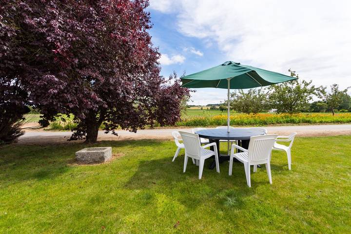 Gîte pour 6 personnes, avec jardin à Pommerit-Jaudy - 3