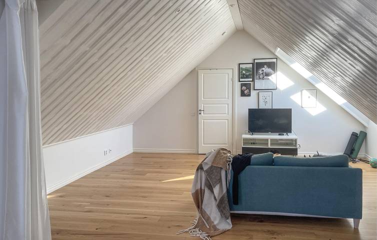 Hel semesterlägenhet, Lägenhet för 6 Personer med terass in Tofta, Gotland