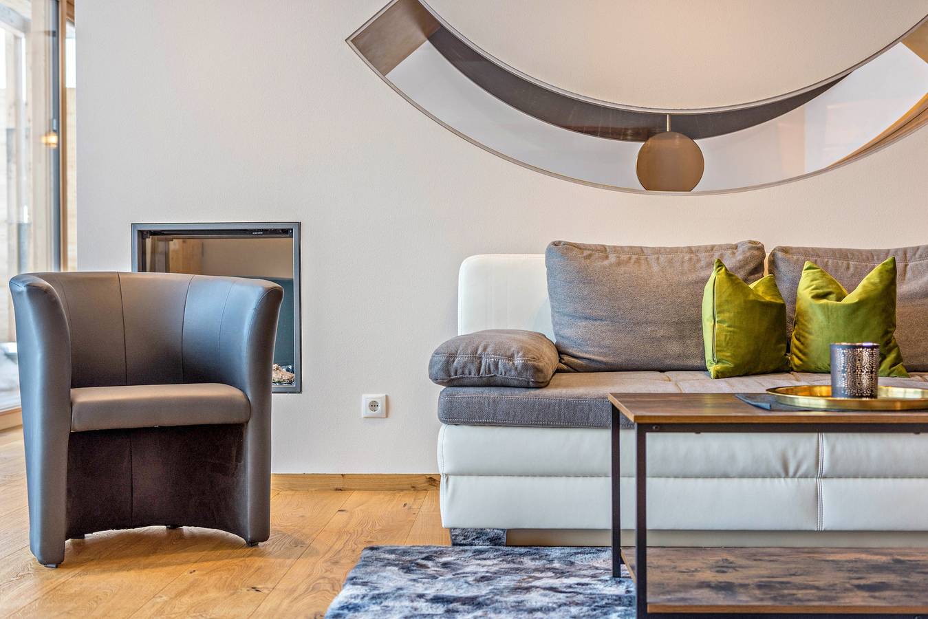 Schöne Ferienwohnung "Aura Chalets Nr 1" mit Bergblick, Wlan & Garten in San Michele (Kastelruth), Kastelruth