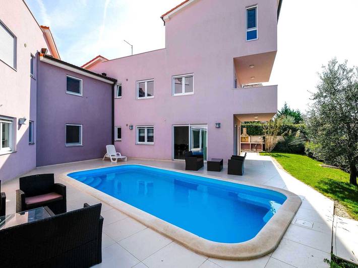 Ferienwohnung für 4 Personen, mit Pool und Terrasse in Banjole - 2
