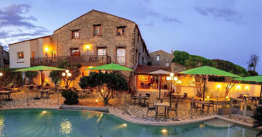 Hôtel pour 2 personnes, avec piscine et jardin, animaux acceptés