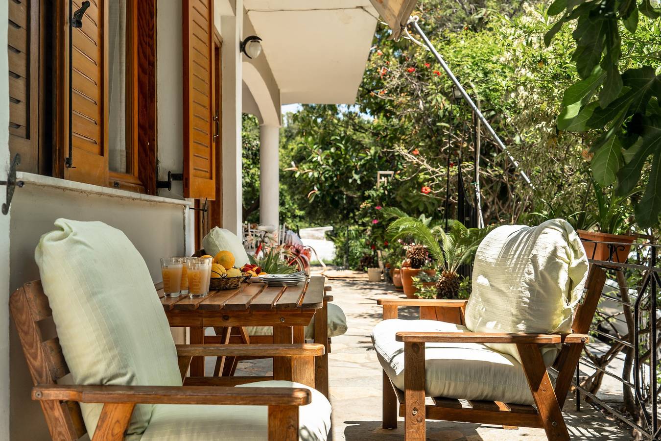 Entire studio, Studio Apartment 'Makis Family' with Private Terrace, Wi-Fi and Air Conditioning in Markopoulo (Kefalonia), Kefalonia