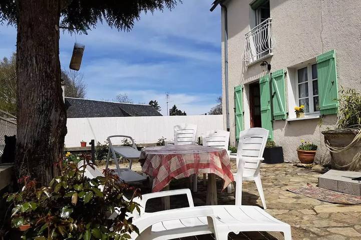 Location de vacances pour 2 personnes, avec terrasse à Albussac