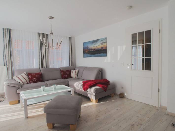 Ferienwohnung für 4 Personen, mit Balkon in Warnemünde Strand, Warnemünde