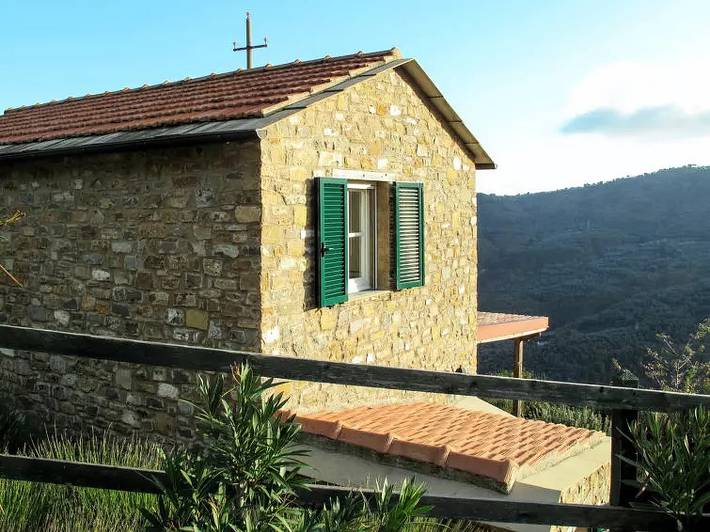 Ferienhaus für 6 Personen, mit Terrasse und Pool in Pietrabruna - 3